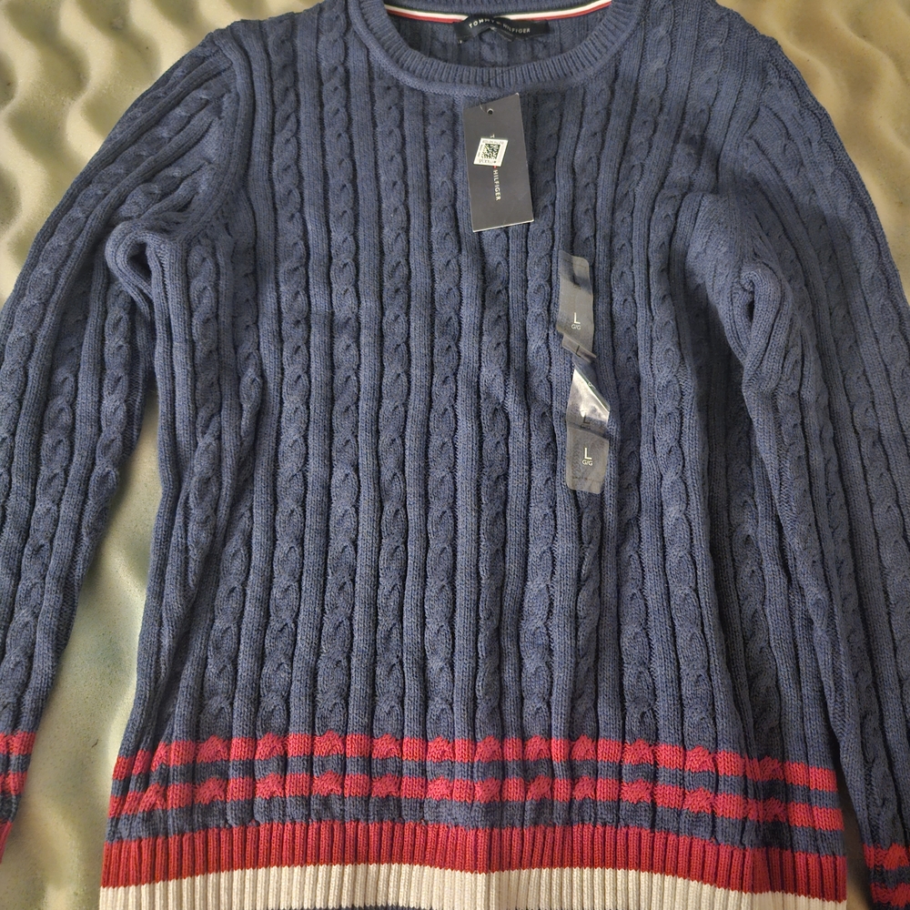 NWT Tommy Hilfiger Navy Cable Knit Sweater with Red Stripes